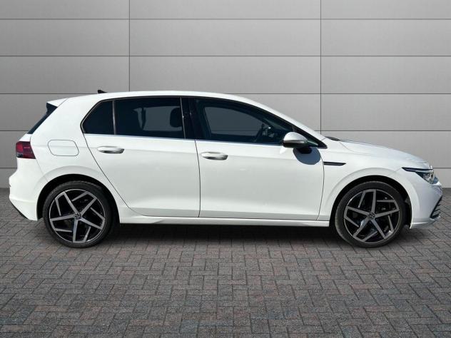 Volkswagen Golf VIII 2020 1.5 tgi Style 130cv dsg - Foto 3