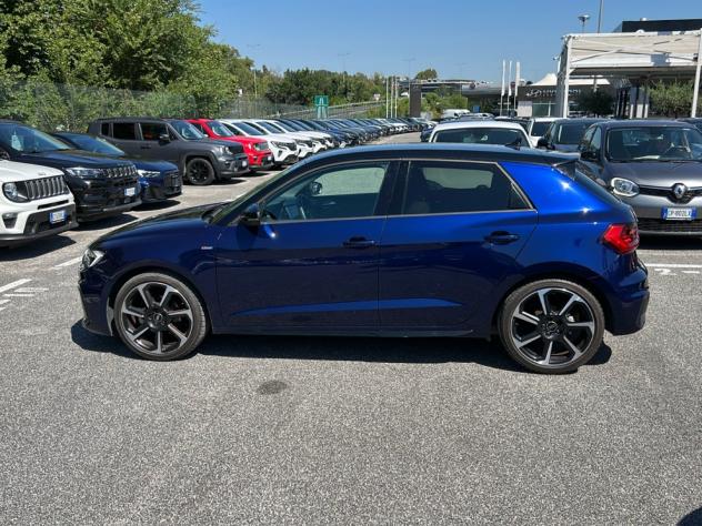 Audi A1 II 2019 Sportback Sportback 30 1.0 tfsi Identity Black 110cv s-tronic - Foto 8