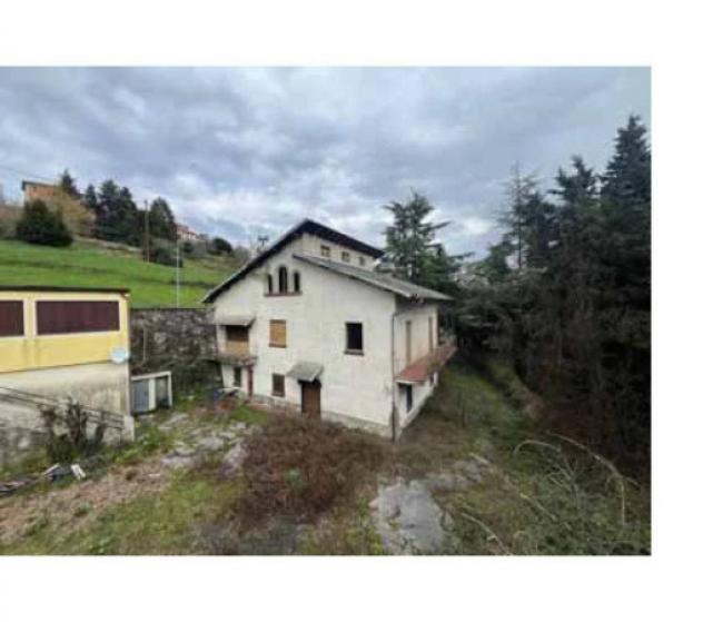 Immobile in asta di 1766 m² in vendita a Serra Riccò - Foto 2