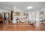 Appartamento di 155 m² con 4 locali e box auto in vendita a Limbiate [rif.  &hellip;