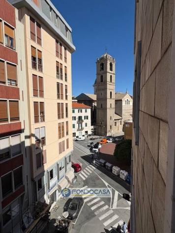 Appartamento in vendita a Savona, Centro storico