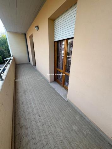 MONTECCHIO VENDESI AMPIO APPARTAMENTO INDIPENDENTE CON TAVERNA E AMPIO GIARDINO - Foto 11