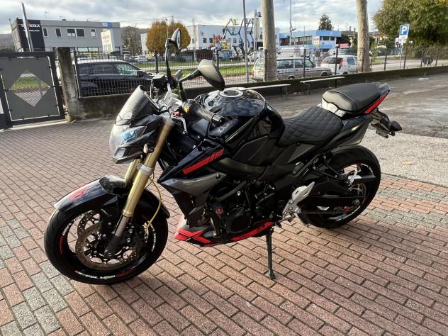 Suzuki GSR 750 null - Foto 8