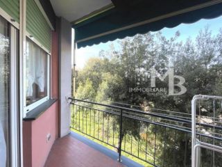 Trilocale in affitto a Recco