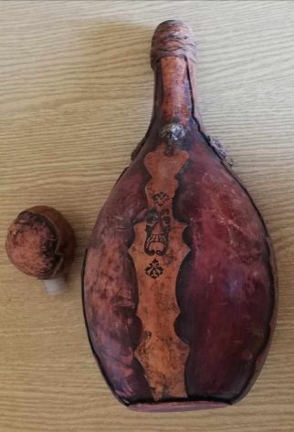 Bottiglia in vetro vintage ricoperta di cuoio - Foto 2