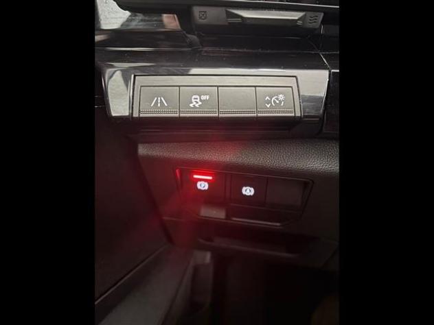 RENAULT Austral 1.2 E-Tech full hybrid 200cv Techno Auto rif. 23960524 - Foto 9