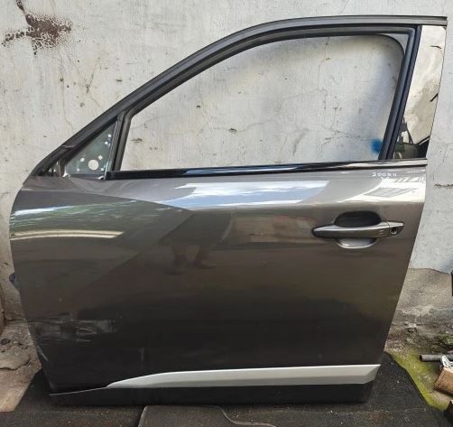 PORTA ANTERIORE SX PEUGEOT 2008 2020