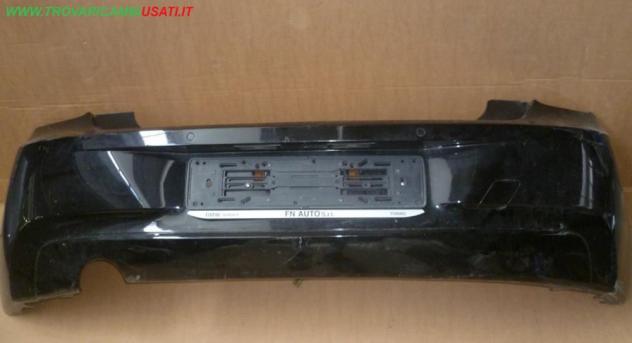 PARAURTI POST. NERO MET. C/SENSORI SCARICO A SX (D.f)  Carrozzeria  Lamierati esterni  Paraurti  Paraurti post. BMW - Serie 1 F20 5 porte - 01-07-2011