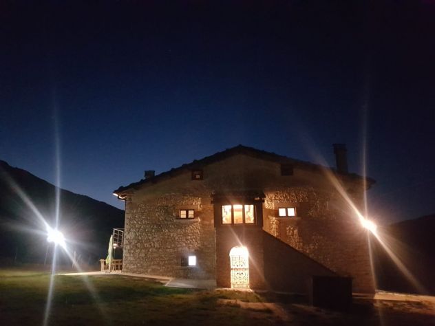 VENDO MASSERIA CON 14 HA TERRENO PESCOCOSTANZO ABRUZZO - Foto 4