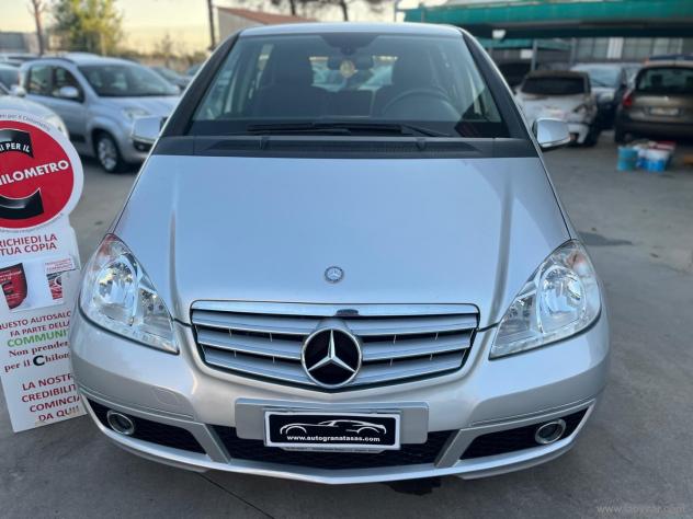 MERCEDES-BENZ A 180 CDI Premium AUTOM. - OUTLET! - Foto 2