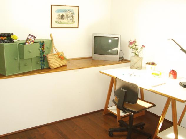 Appartamento al primo piano ed ultimo , con ingresso indipendente . - Foto 18