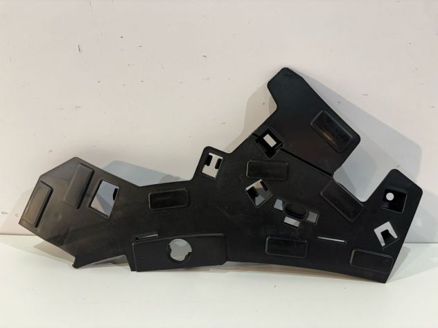 VOLVO S60 V60 18-24 Supporto paraurti R - 18040