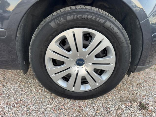 Ford S-Max+ 2.0 TDCi 140CV DPF - Foto 9