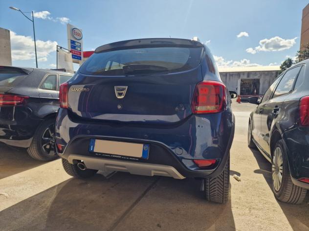 DACIA Sandero 1.5 dCi Stepway Prestige Restyling- 2017 - Foto 4