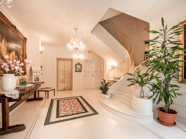 VA0273 - CARPI CENTRO! VILLA SIGNORILE CON "FINITURE DI PREGIO" - Foto 10
