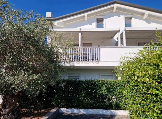 Appartamento in vendita a Cinquale - Montignoso 80 mq Rif: 1396309