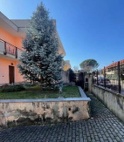 Immobile in asta di 137 m², box auto in vendita a Montoro - Foto 3