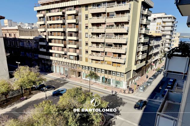 Appartamento in Via XX Settembre ang. Via Giovinazzi - Foto 3