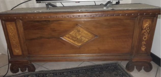 Cassapanca in Legno di Noce Antico