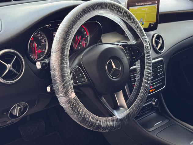 Mercedes-benz CLA 200 CDI S.W. Automatic Premium - Foto 9