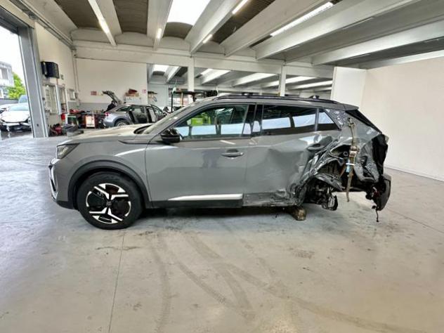 PEUGEOT 2008 HYBRID 136 E-DCS6 GT rif. 23992377 - Foto 4