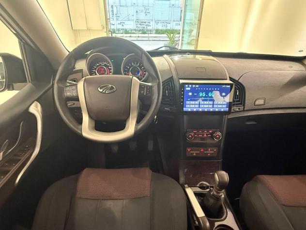 Mahindra XUV500 2.2 16V FWD W8 - Foto 7