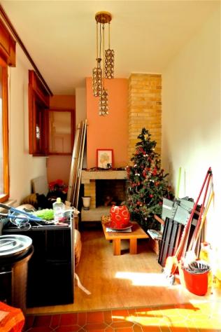 Casa pluricamere con giardino privato e pertinenza a reddito. - Foto 8