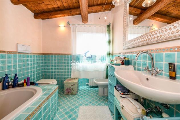 VILLA ESCLUSIVA VISTA LAGO MOZZAFIATO CON PISCINA PRIVATA A MANERBA DEL GARDA - Foto 18