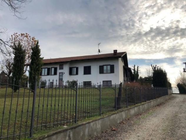Immobile in asta di 426 m² con più di 5 locali e box auto in vendita a Marentino - Foto 2