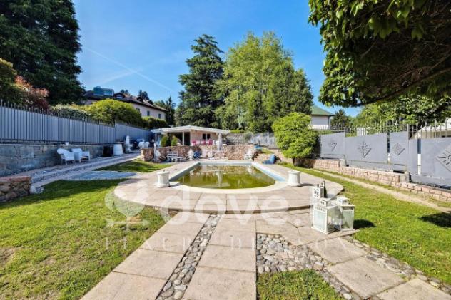 Villa di 286 m² con più di 5 locali e posto auto in vendita a Varese - Foto 3