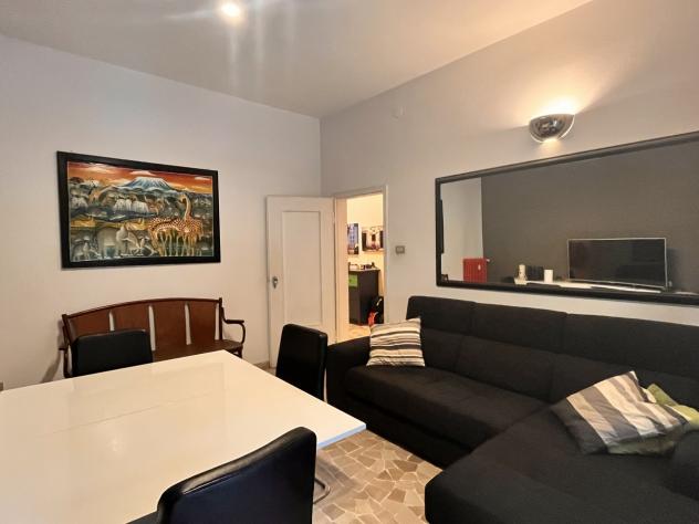 APPARTAMENTO di 4 vani e di 100 mq (BOLOGNA) rif. TRV25 - Foto 2