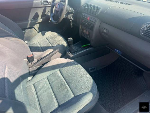 AUDI - A3 - 1.9 TDI 3 porte Attraction - Foto 6