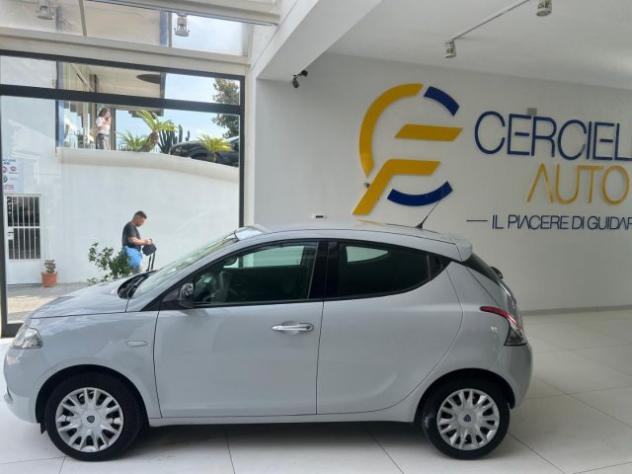 LANCIA Ypsilon 1.2 69 CV 5 porte Gold tua da €99,00 rif. 23878653 - Foto 6