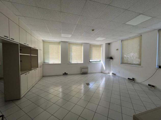 Immobile di 1510 m² con più di 5 locali in vendita a Brescia - Foto 2