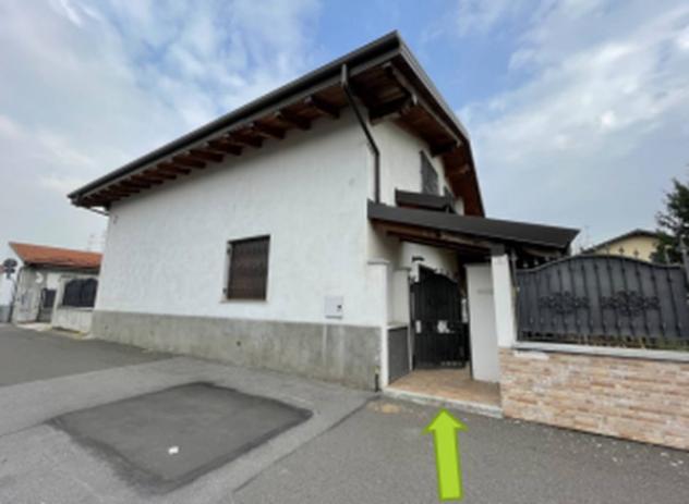 Immobile in asta di 345 m², box auto in vendita a Inveruno - Foto 9