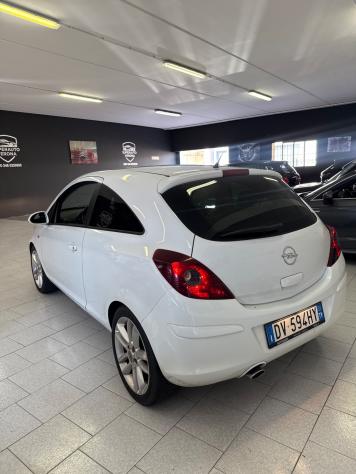 Opel Corsa 1.2 3 porte Sport - Foto 6