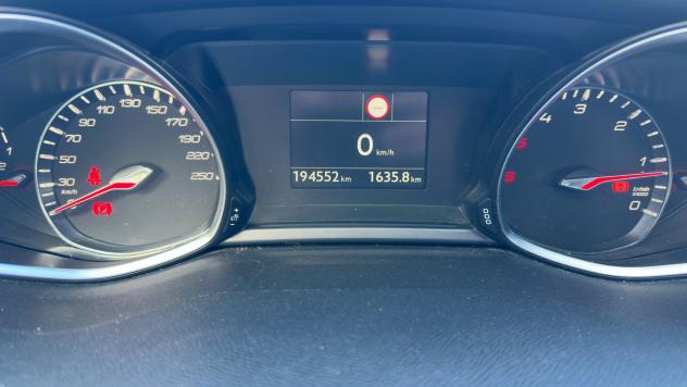 Peugeot 308 BlueHDi 130 S&S Allure - Foto 10