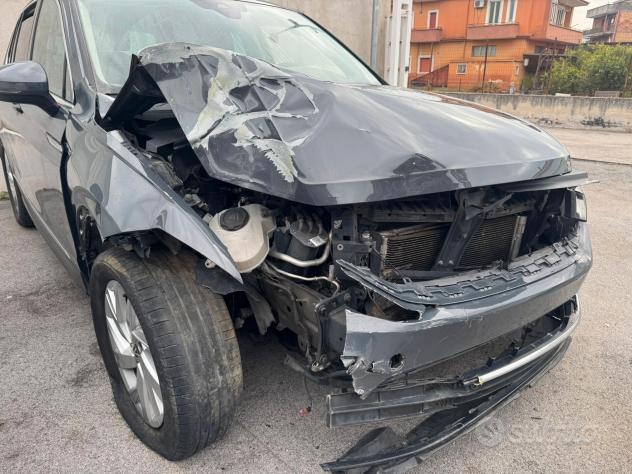 VW Tiguan 2.0 TDI 150 CV DSG Elegance-2021 - Foto 3