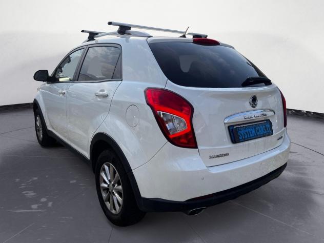 SsangYong Korando 2.0 2WD M/T GPL Plus 148CV - NON RICONDIZIONATA - BARRE PORTATUTTO - CATENA DI DISTRIBUZIONE - Foto 6