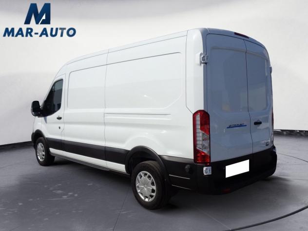 Ford E-Transit E-Transit 350 Batteria 68kWh 184CV L3H2 Furgone Trend + IVA - Foto 2
