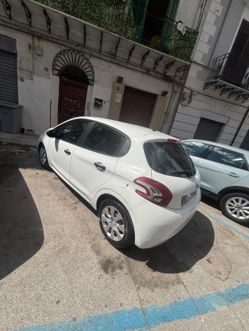 Peugeot 208 1.4 HDi 68 CV 5 porte Van Pack - Foto 4