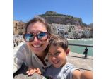 Viola cerca una babysitter - lavoro da babysitter a Firenze
