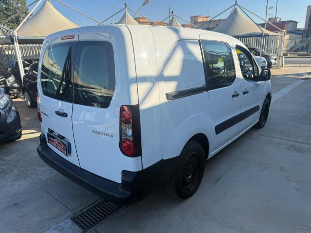Peugeot Partner BlueHDi 100 L2 Furgone DC Mobile - Foto 6