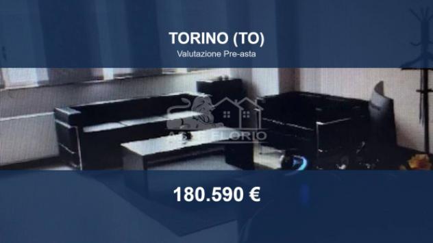 Immobile in asta di 463 m² con più di 5 locali in vendita a Torino