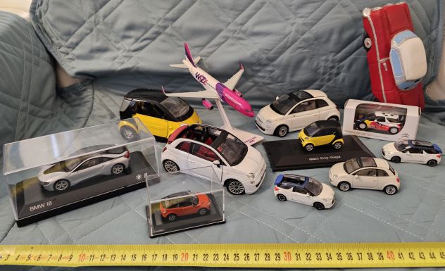 Auto di varie dimensioni in metallo e plastica, di auto e aereo, vari modelli - Foto 3