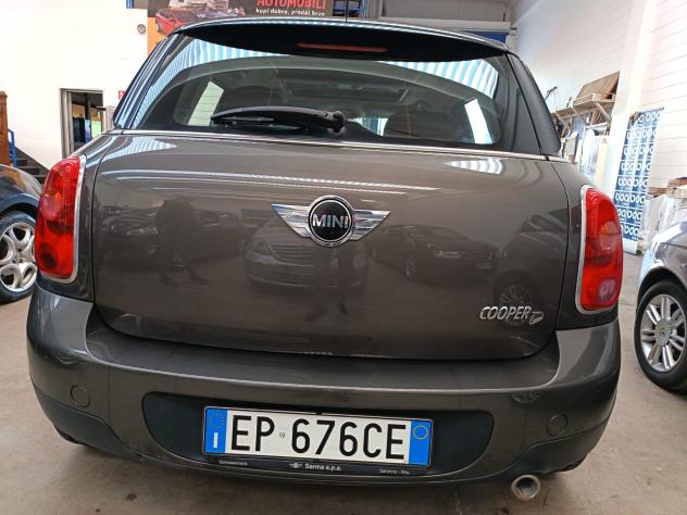 Mini Cooper Countryman 1.6 D ALL4/ COMMERCIANTI o export - Foto 6