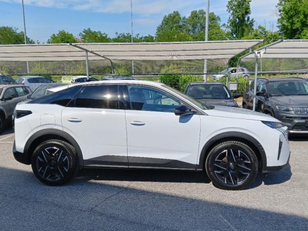 PEUGEOT 3008 Allure Business Hybrid 145 e-DCS6 + Grip & Confort rif. 24203500 - Foto 4