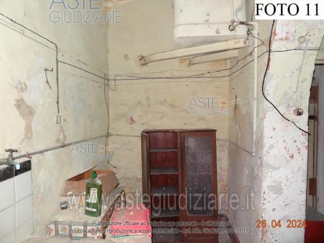 IMMOBILI-IMMOBILE RESIDENZIALE-Piazza Regina Elena n. 30 - Foto 2