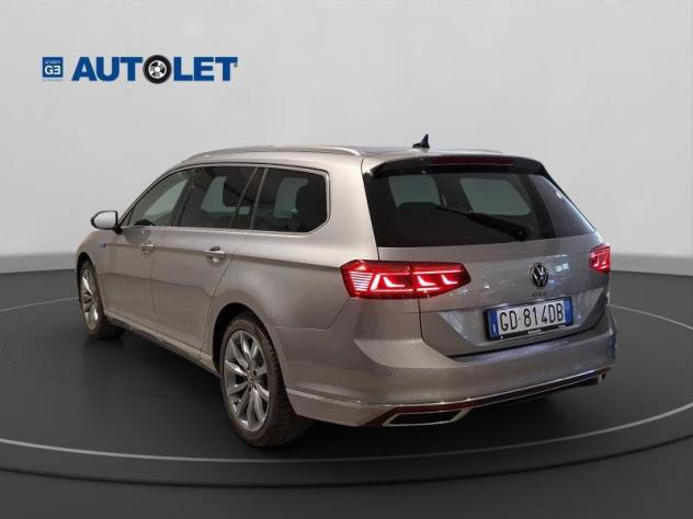 Volkswagen Passat VIII 2019 Variant Benzi Variant 1.4 phev GTE dsg - Foto 8