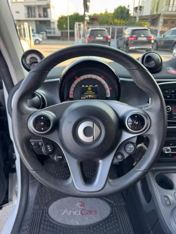 smart fortwo 70 1.0 twinamic Passion - Foto 8